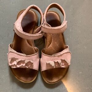 Ciciban pink leather sandals size 29